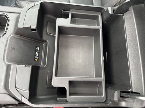 Used 2023 GMC Sierra 1500 AT4 w/ AT4 Premium Package image 31