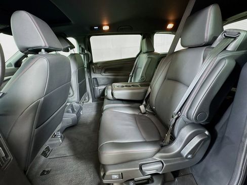 Used 2025 Honda Odyssey Sport-L image 28