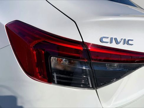 Used 2024 Honda Civic LX image 28
