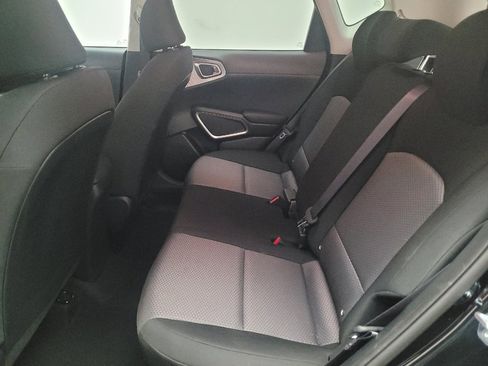 Used 2024 Kia Soul LX w/ Option Group 015 image 18