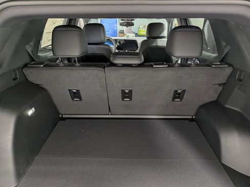 New 2026 Chevrolet Equinox LT w/ Convenience Package II image 13