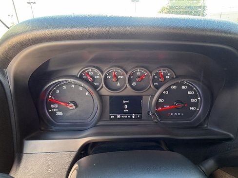 Used 2022 Chevrolet Silverado 1500 Custom image 11