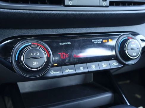 Used 2024 Kia Forte GT-Line image 15