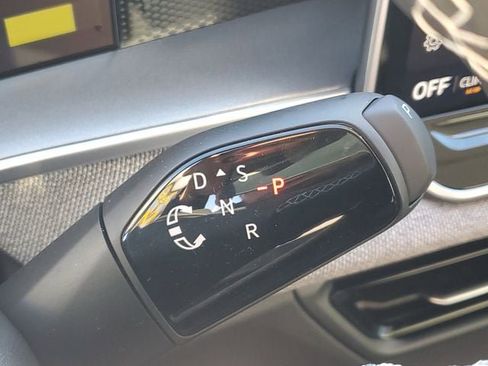 New 2026 Volkswagen Tiguan S image 25