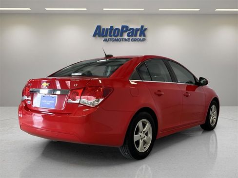 Used 2016 Chevrolet Cruze LT image 7