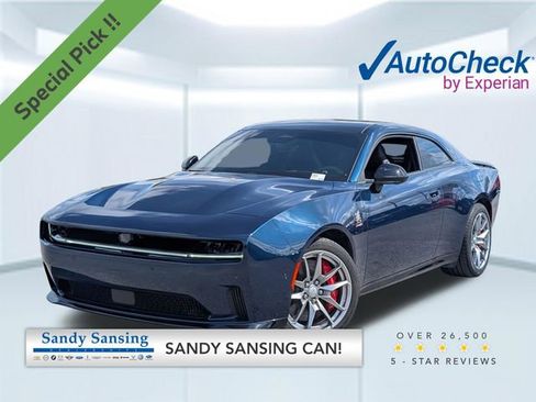 Used 2024 Dodge Charger Daytona Scat Pack w/ Plus Group AWD/4WD image 1