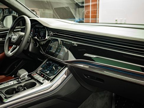 Used 2023 Audi SQ8 Prestige image 45