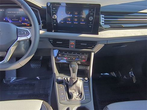 New 2026 Volkswagen Jetta SE image 14