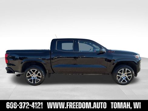 Used 2023 Chevrolet Colorado Z71 w/ Z71 Convenience Package 2 AWD/4WD image 6