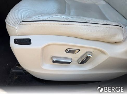 Used 2023 MAZDA CX-9 Signature image 25