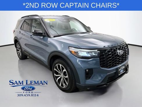 Used 2025 Ford Explorer ST-Line AWD/4WD image 1