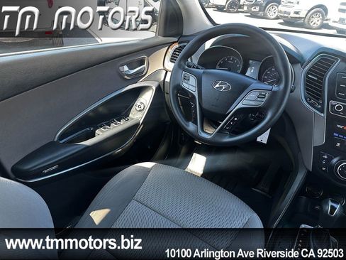 Used 2018 Hyundai Santa Fe Sport AWD/4WD image 15