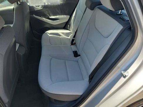 Certified 2022 Hyundai Ioniq Blue FWD image 23