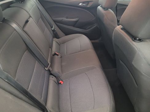 Used 2018 Chevrolet Cruze LT image 19