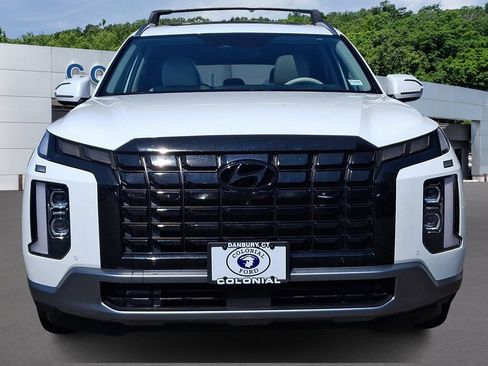 Used 2023 Hyundai Palisade Limited AWD/4WD image 2