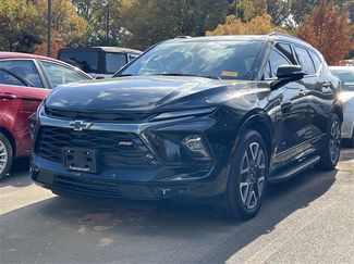 Used 2025 Chevrolet Blazer RS w/ Driver Confidence II Package video 2