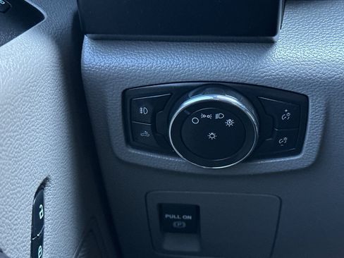 Used 2018 Ford F150 XL w/ Equipment Group 101A Mid AWD/4WD image 28