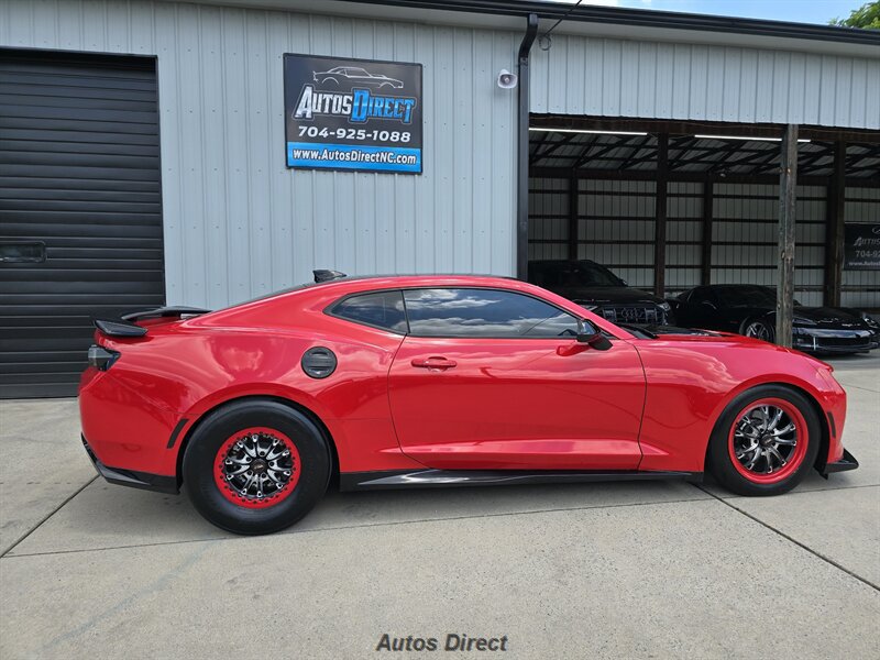 Used 2017 Chevrolet Camaro ZL1 RWD image 18