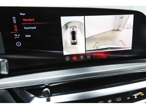 Used 2026 Cadillac Lyriq V w/ Exterior Carbon Fiber Package AWD/4WD image 26