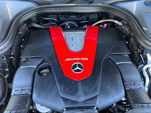 Used 2021 Mercedes-Benz GLC 43 AMG 4MATIC image 35