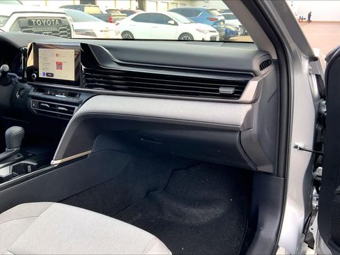 Used 2026 Toyota Camry LE image 17