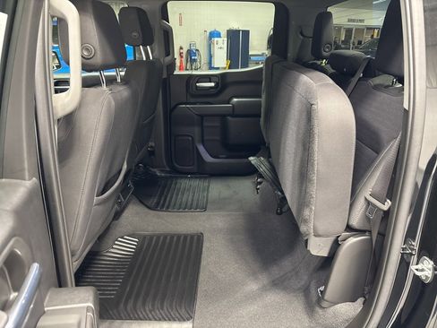 Used 2023 Chevrolet Silverado 1500 Custom image 27