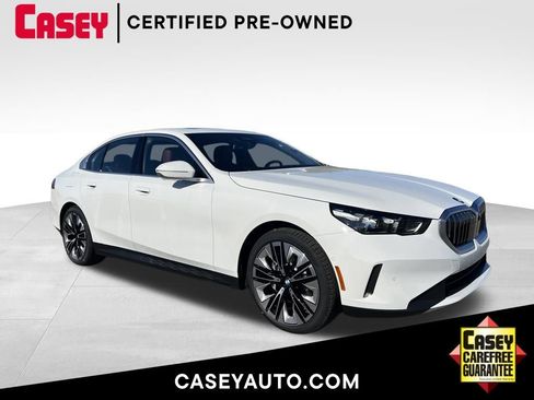 Certified 2026 BMW 530i xDrive w/ Premium Package AWD/4WD image 1