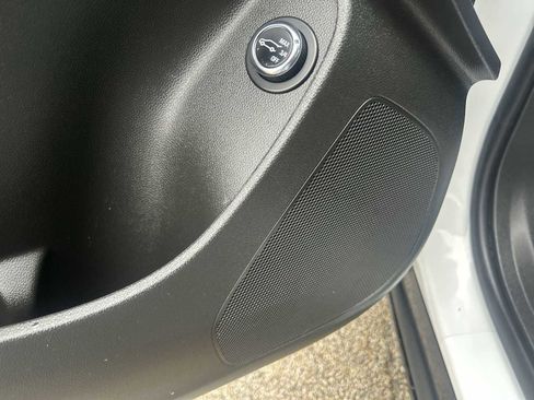 Used 2024 Buick Envista Sport Touring w/ Convenience I Package image 22