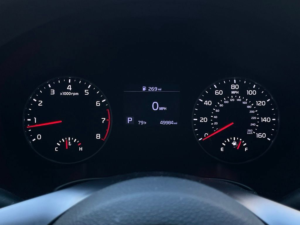 Used 2023 Kia Seltos LX AWD/4WD image 16