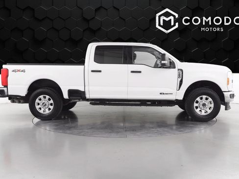 Used 2023 Ford F250 XLT image 2