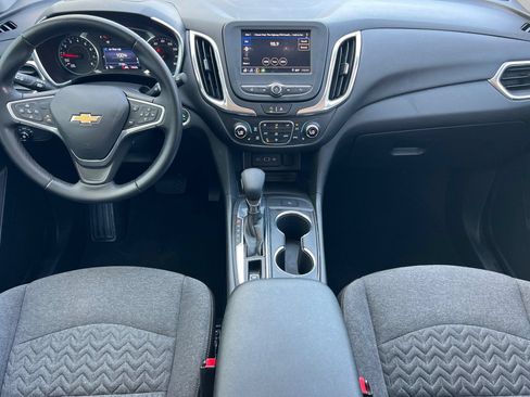 Used 2023 Chevrolet Equinox LT FWD image 18