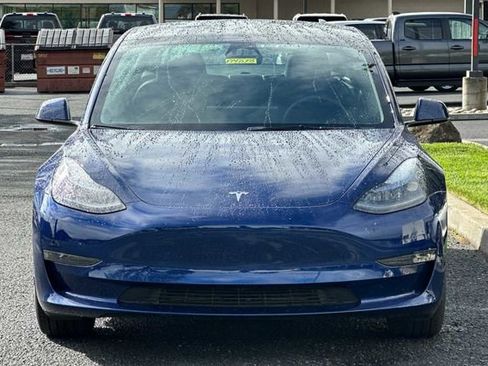Used 2023 Tesla Model 3 Standard Range image 6