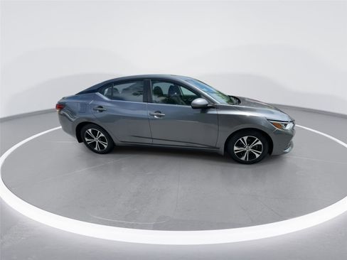 Used 2022 Nissan Sentra SV FWD image 9
