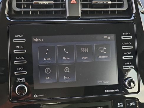 Used 2022 Toyota Prius L Eco image 21