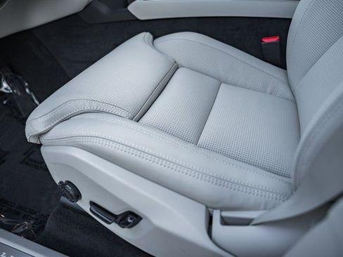 New 2026 Volvo XC90 B6 Ultra w/ Protection Package Premier image 34