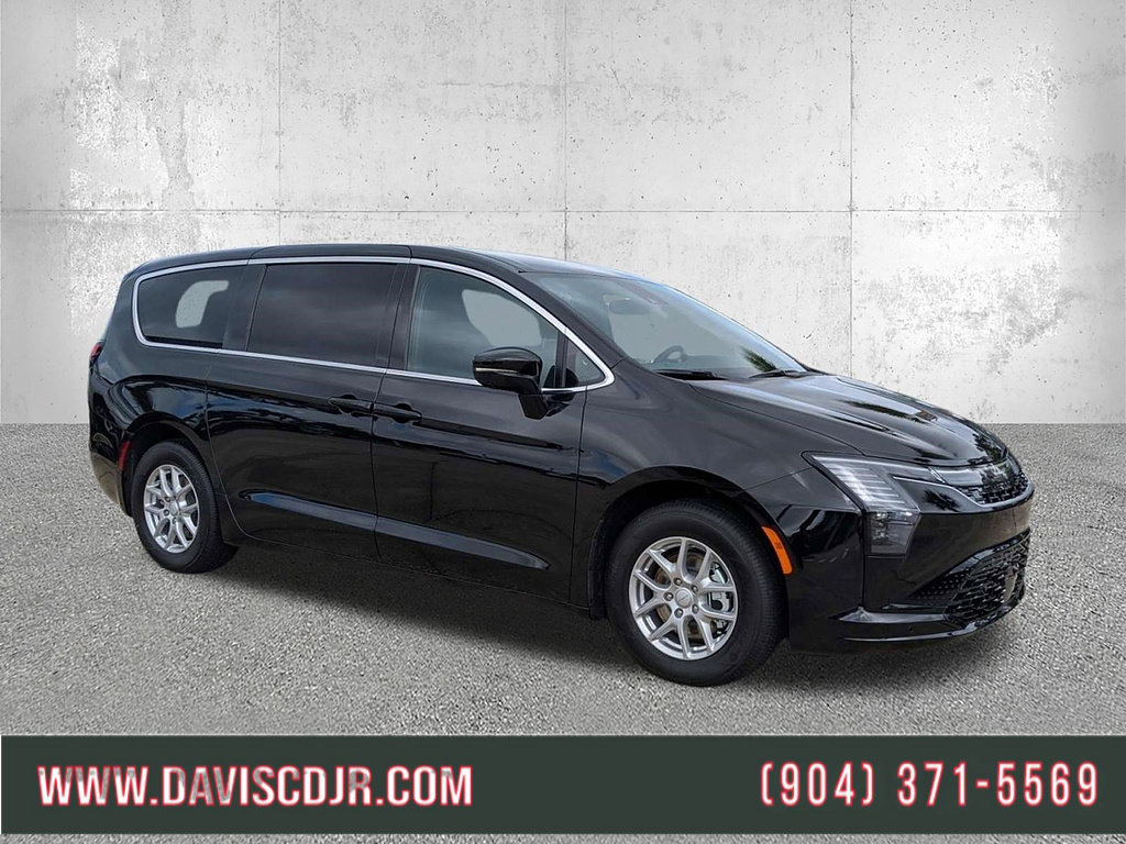 New 2027 Chrysler Pacifica Select FWD image 1