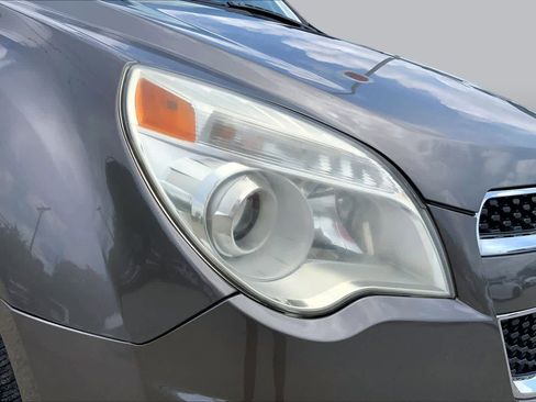 Used 2011 Chevrolet Equinox LTZ FWD image 25