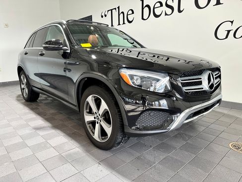Certified 2019 Mercedes-Benz GLC 300 4MATIC image 1