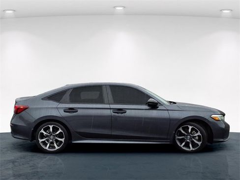 Used 2025 Honda Civic Sport image 5