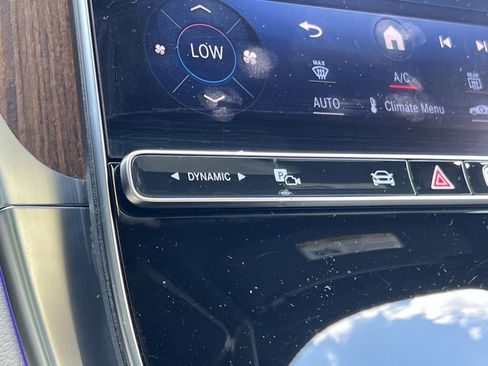Used 2023 Mercedes-Benz GLC 300 4MATIC image 39
