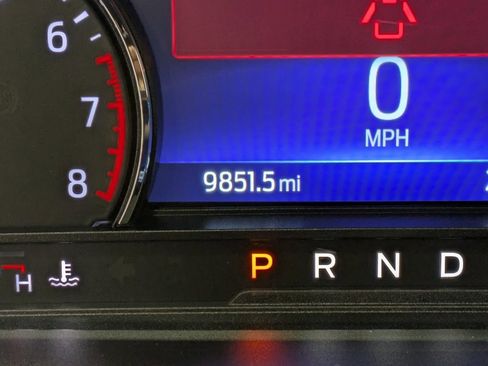 Used 2022 Ford Explorer XLT w/ Equipment Group 202A image 16