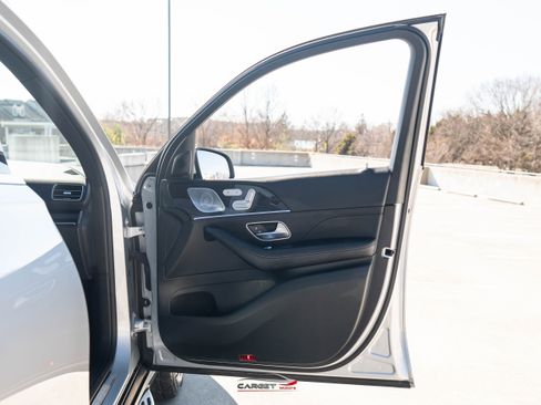 Used 2020 Mercedes-Benz GLE 350 4MATIC w/ Premium Package image 43