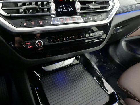 Used 2022 BMW X3 xDrive30i w/ Premium Package 2 image 43