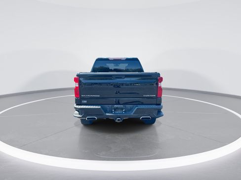 Used 2019 Chevrolet Silverado 1500 Custom Trail Boss w/ Infotainment Package AWD/4WD image 8