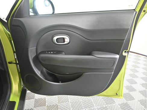 Used 2014 Kia Soul image 12