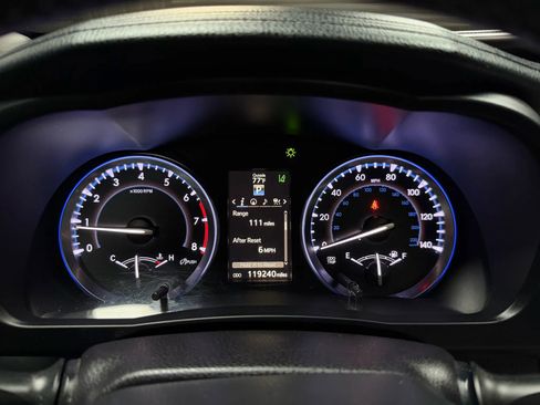 Used 2015 Toyota Highlander Limited Platinum AWD/4WD image 45