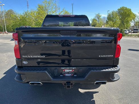 Used 2021 Chevrolet Silverado 1500 Custom Trail Boss AWD/4WD image 11
