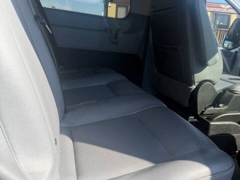 Used 2018 Ford Transit 350 XL RWD image 11