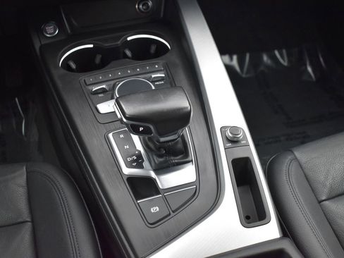 Used 2017 Audi A4 2.0T Premium image 22