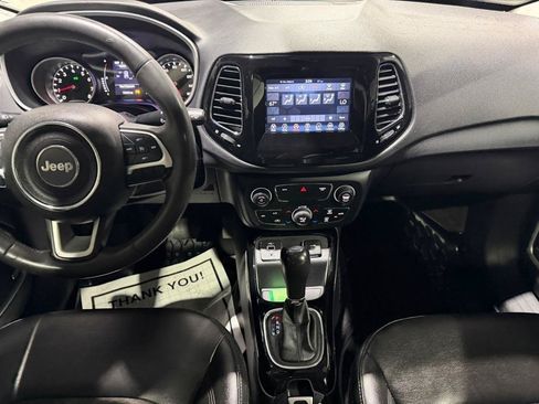 Used 2021 Jeep Compass Latitude w/ Sun and Sound Group FWD image 20